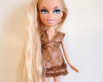 Kolekcja mody Bratz „Ice Skating” Cloe Vintage MGA