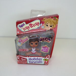 Holiday Yasmin Bratz Itsy Bitsy Doll - MGA Bobblehead (2.5&#39;&#39;)