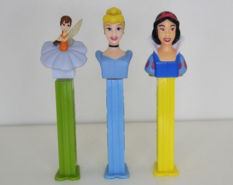 PEZ ペッツディスペンサー キャラクターセット 64個 現在、この商品の在庫はありません - Etsy