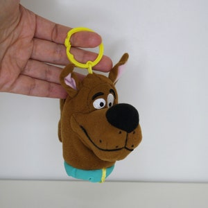 Scooby Doo Plushie - Sleutelhanger - Knuffel door Hannah Barbera - Mcdonalds Happy Meal Toy - Klein 4'inch lengte oud collectible speelgoed - Pre-loved