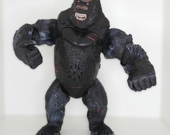 【超レア当時品】キングコング フィギュア　KINGKONG 2005 2005 Playmates King KONG 11 Roaring Kong 8th Wonder Of The