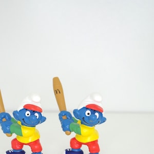 Vintage Smurf Figurine - Your Choice Of Baseball Smurf Figure - 90&#39;s McDonalds Collectible - Authentic Peyo 1997