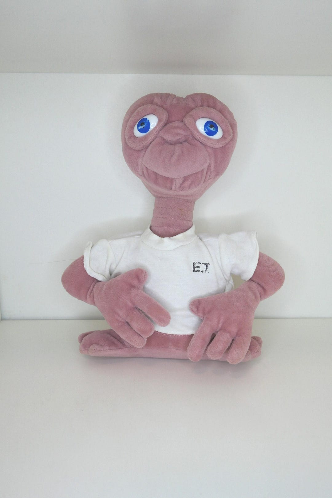 E.T. ぬいぐるみ ヴィンテージ　1990年代 ヴィンテージ E.T. ぬいぐるみ：1990年 UST ユニバーサルスタジオ