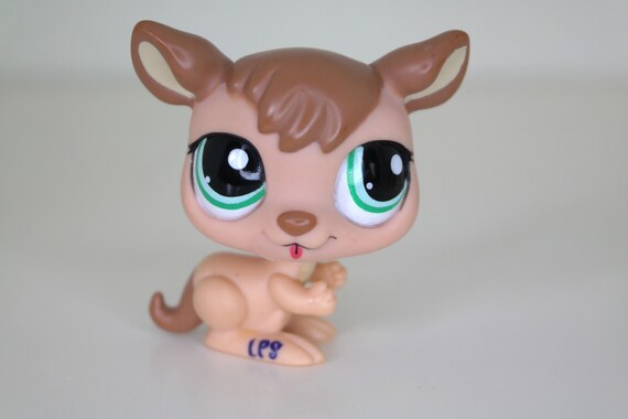 Hasbro Littlest Pet Shop LPS Your Choice of Pet 1467 Kangaroo