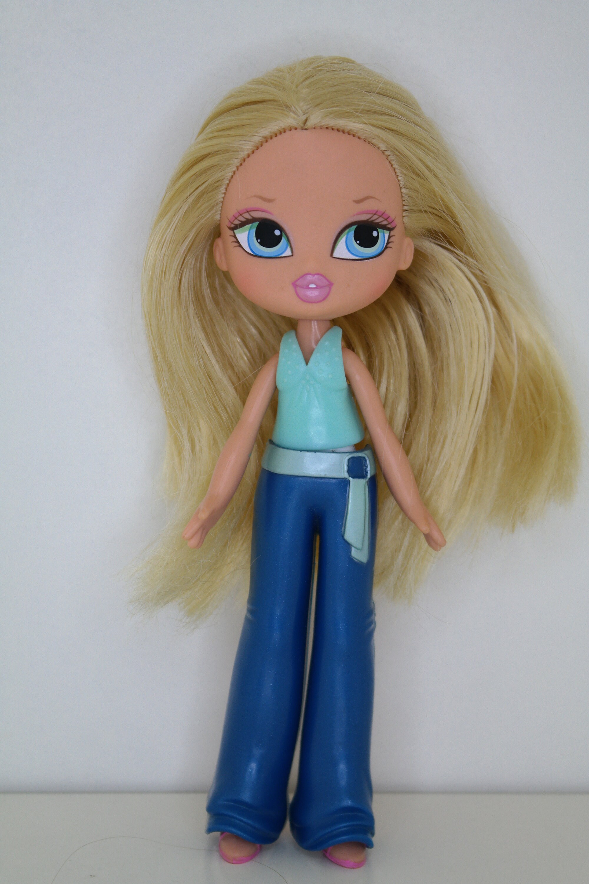 Bratz snap on dolls sale