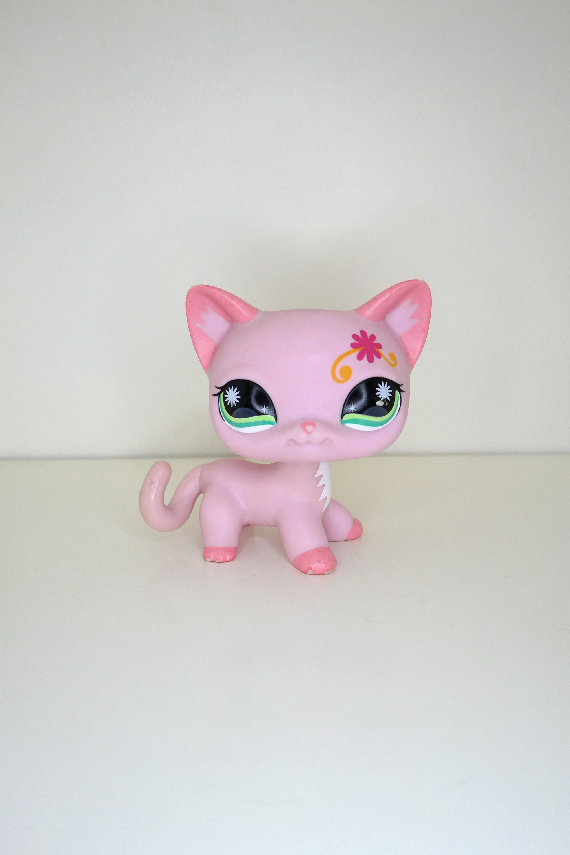 Pink lps cat outlet