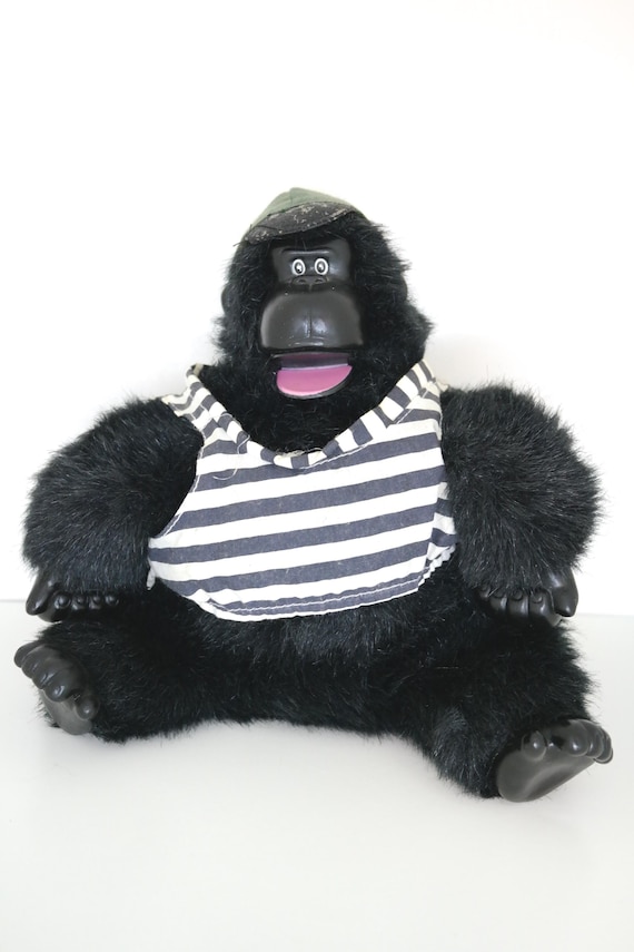 ゴリラのぬいぐるみ Vintage Magogo Gorilla Plush: 90s Collectible Display Piece (not