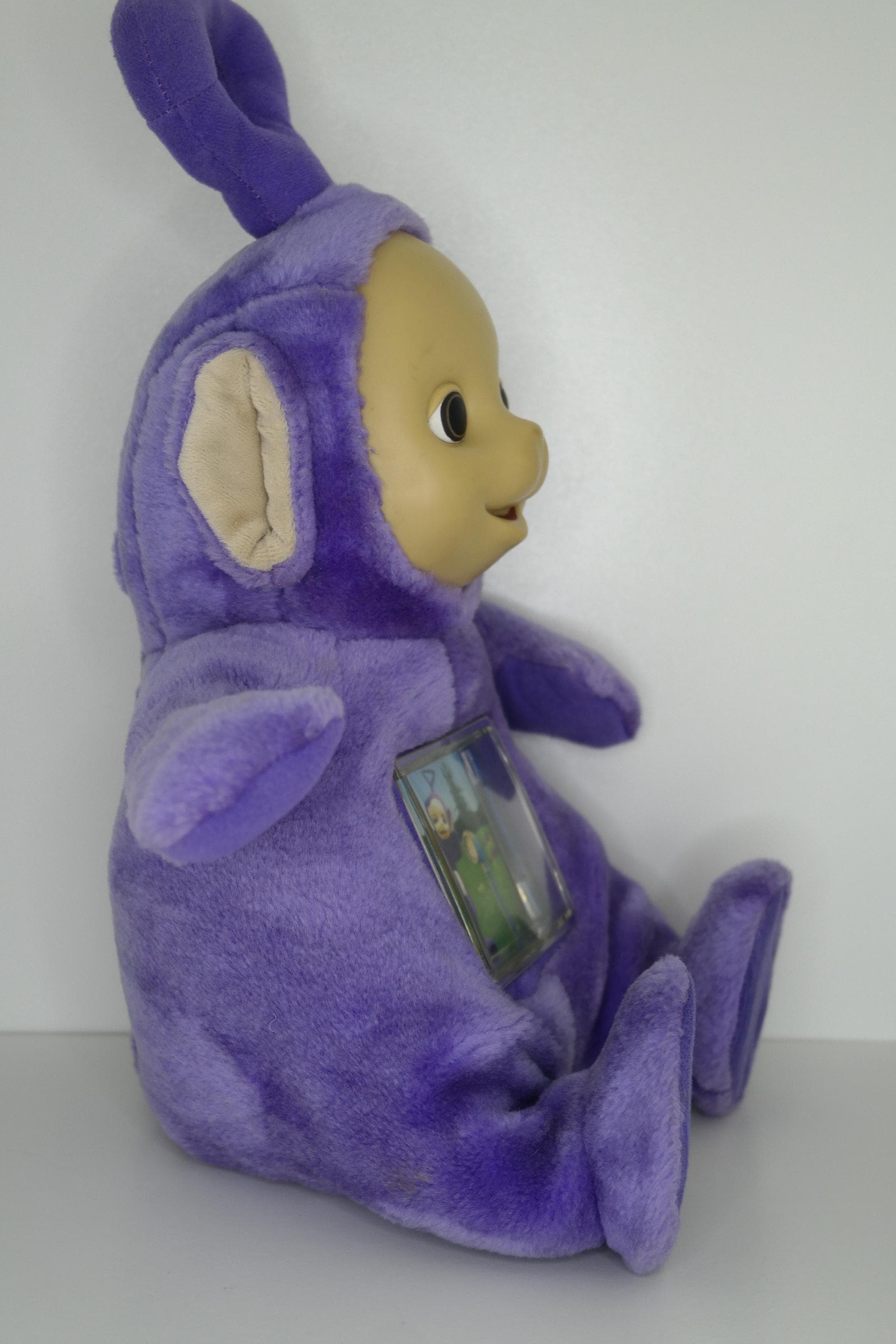 テレタビーズ　 ティンキー・ウィンキー　2002 紫　パープル　ぬいぐるみ　動く テレタビーズ ティンキー・ウィンキー 2002 紫 パープル