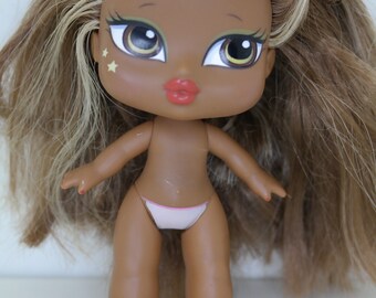 Bratz Babyz Doll Sasha Hair Flair 5 with Hair Brush & Accessories Gir –