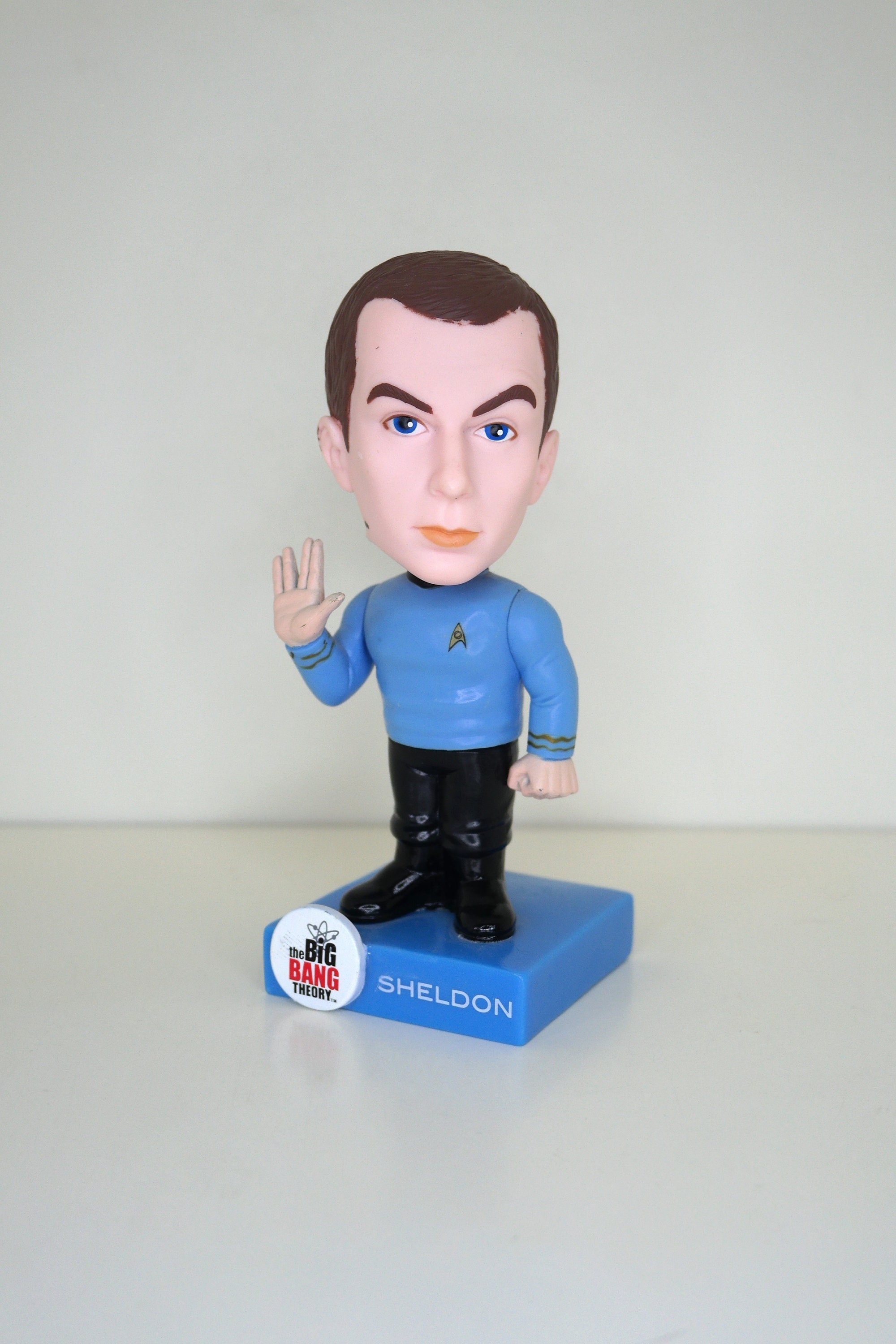 big head character figurines