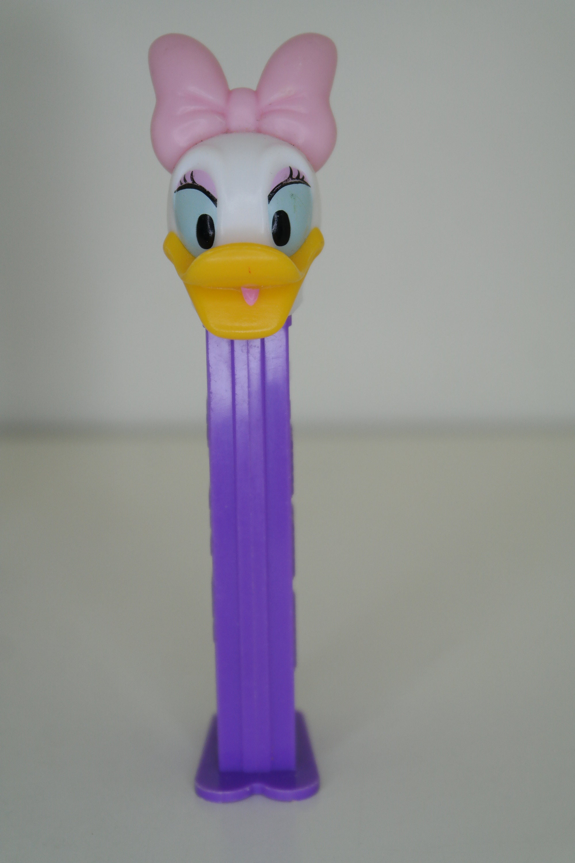 ヴィンテージ 本物 ディズニー PEZ ドナルドダックまたはデイジー