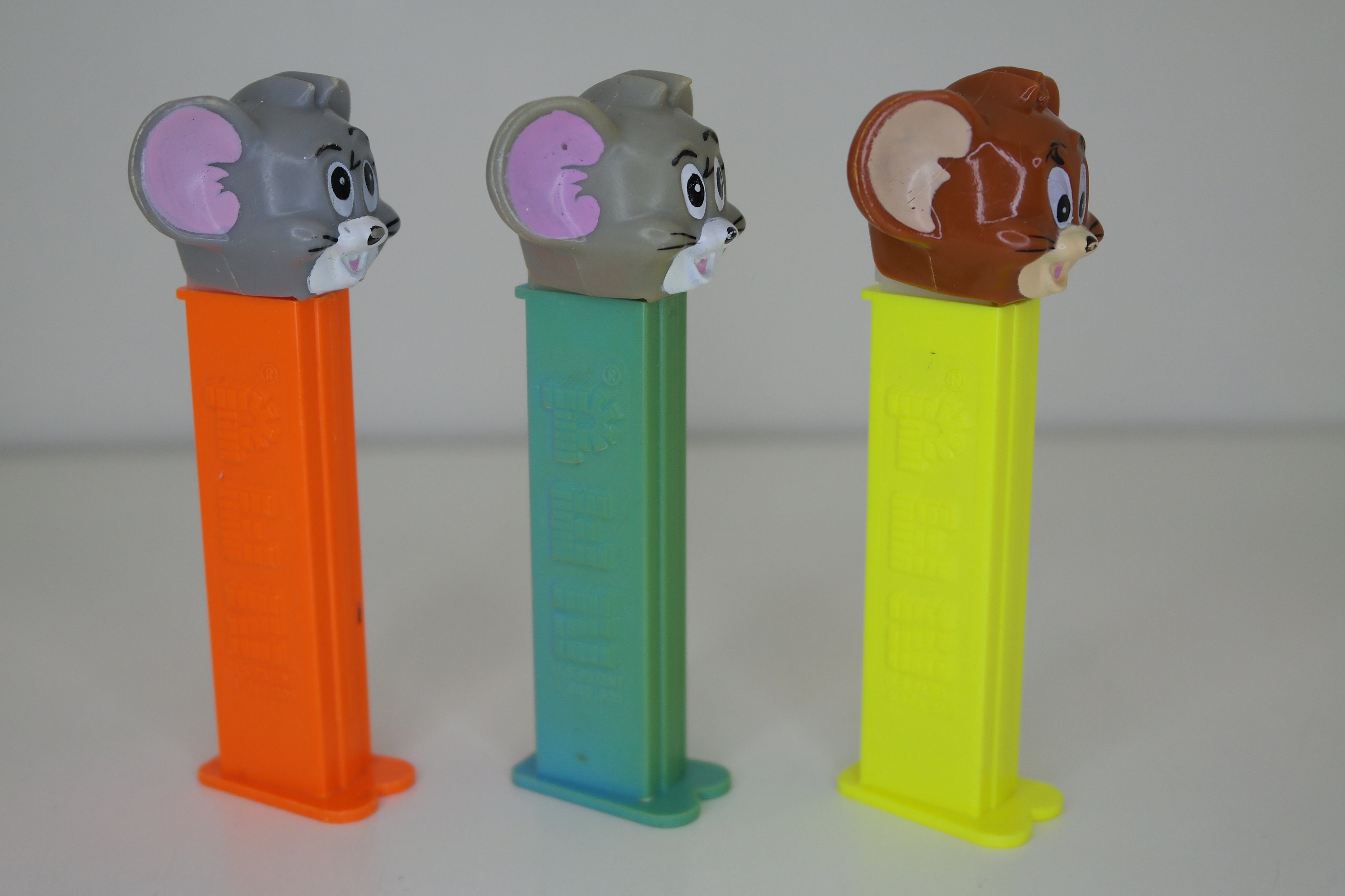 ヴィンテージPEZディスペンサー - トムとジェリーのPEZをお選び