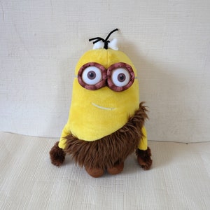 Despicable Me Minion Plush Toy: Kevin Caveman, 12&quot; Whitehouse (Pre-loved)