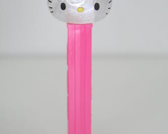 Pezを選ぼう - ハローキティPEZディスペンサー - サンリオコレクタブル