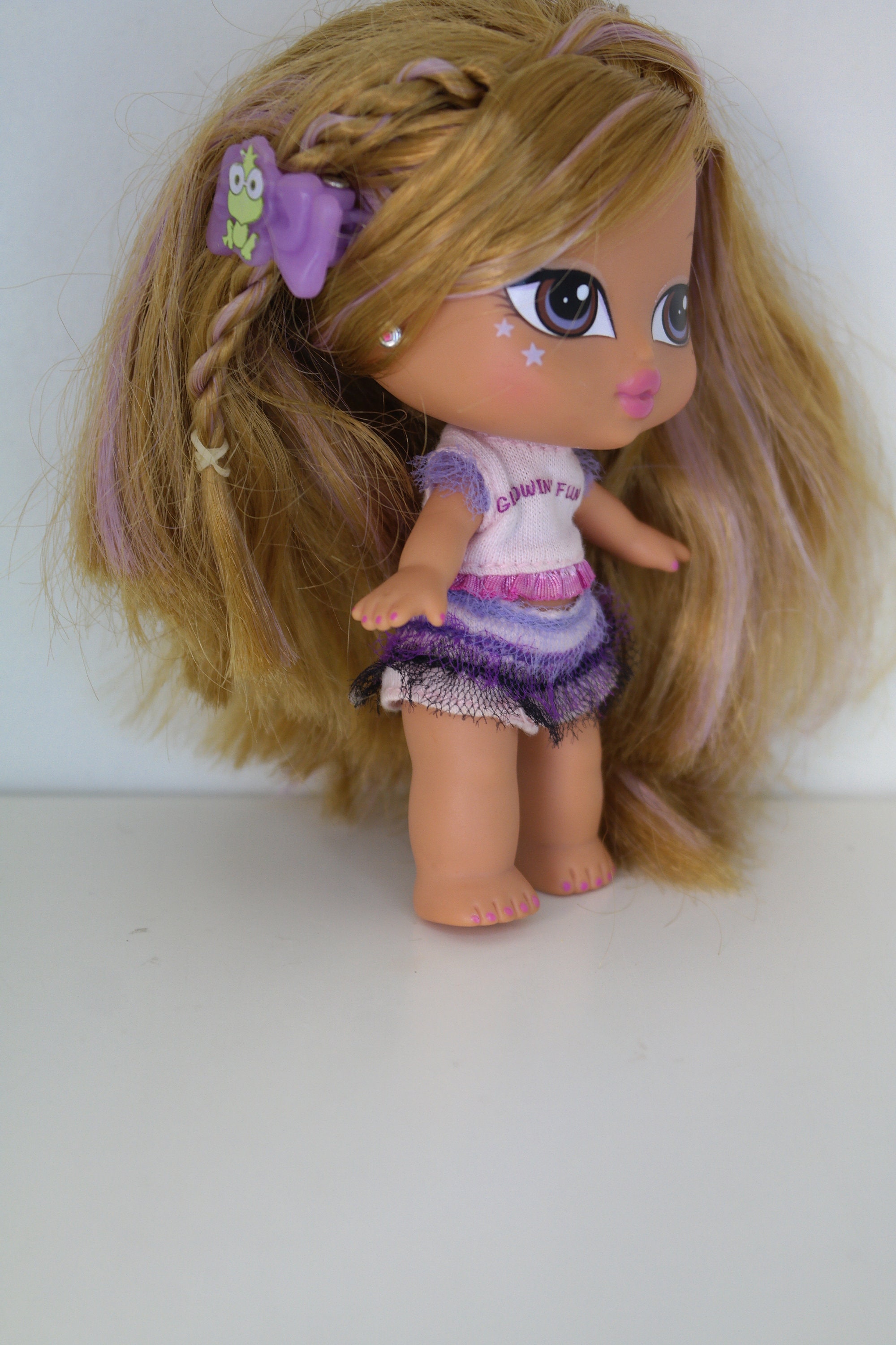 Bratz Babyz Yasmin MGA 4'inch Doll Hair Flair Yasmin Glow in Dark Doll -   Singapore