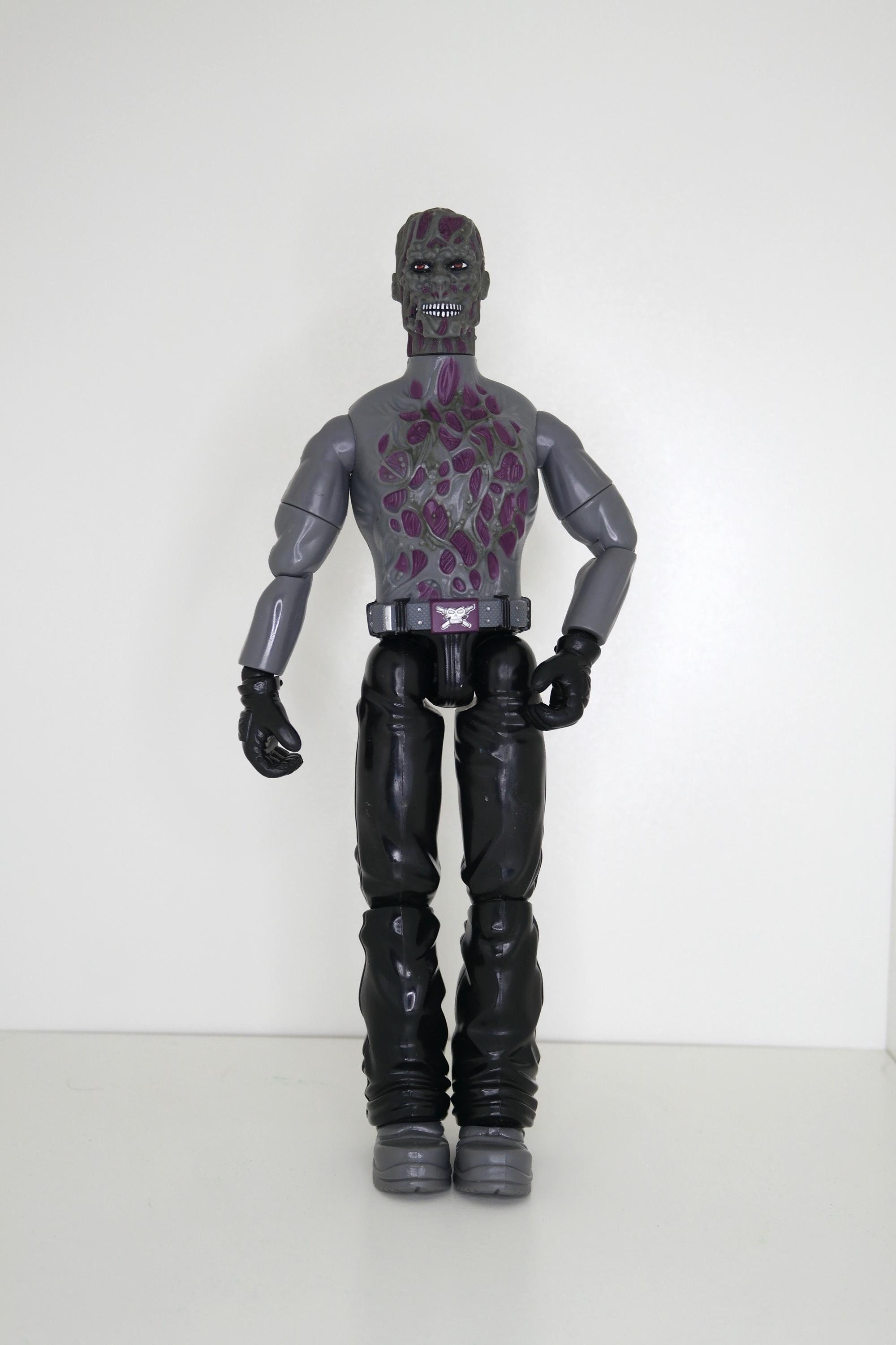 Vintage Action Man No Face Figure: 2003 Hasbro Zombie Villain Toy