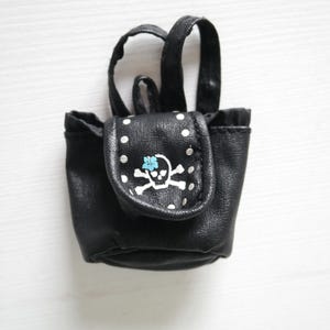 Bratz Treasures Backpack Accessory For Dolls - Cloe Black Skull Bag