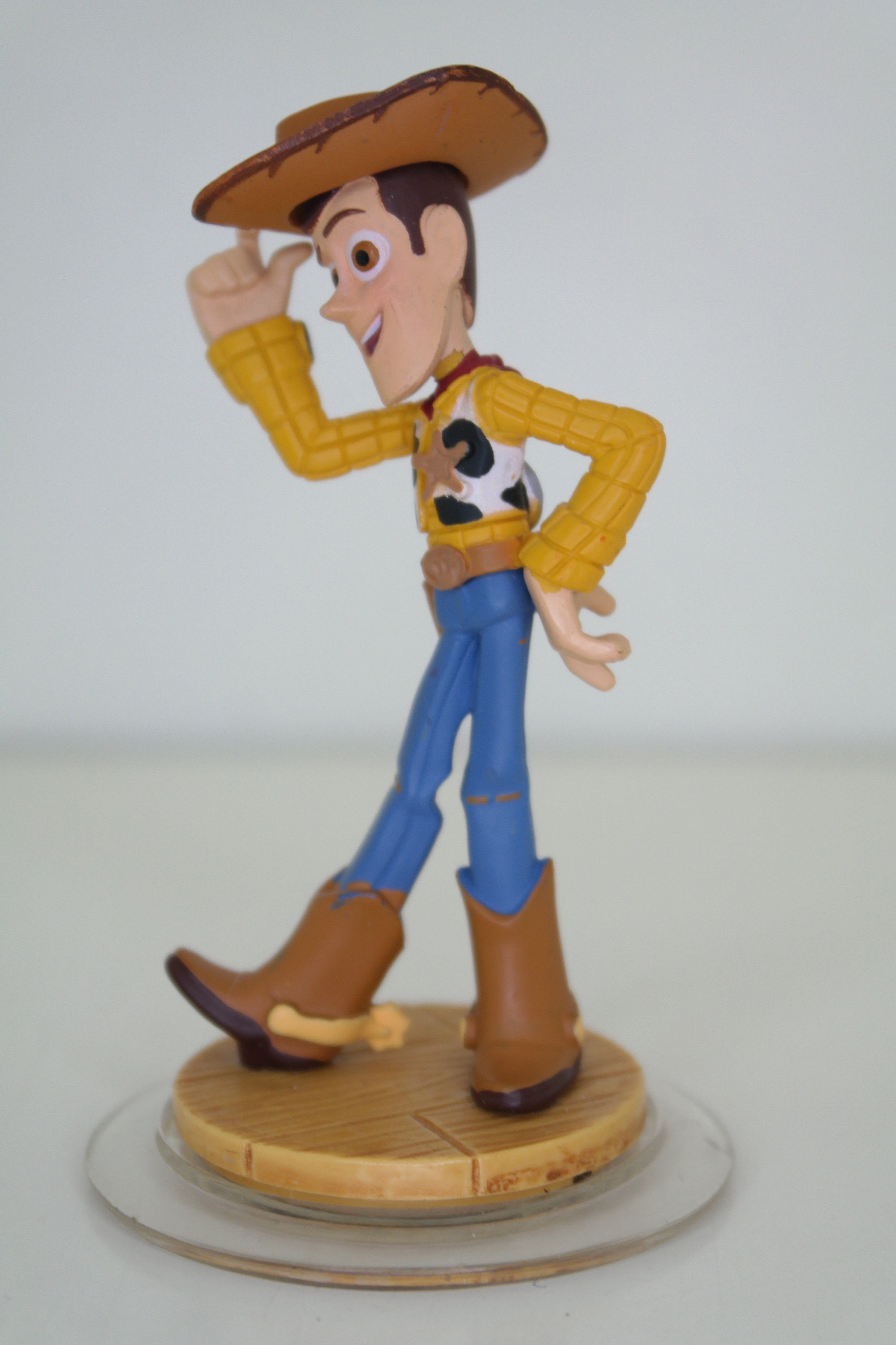 ウッディ フィギュア ディズニーインフィニティ ウッディ フィギュア アニメーション記念品