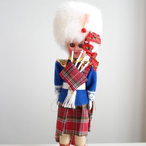 Vintage Scottish Bagpiper Doll - Traditional Highlander Kilt Figure - Collectible Folk Doll Souvenir