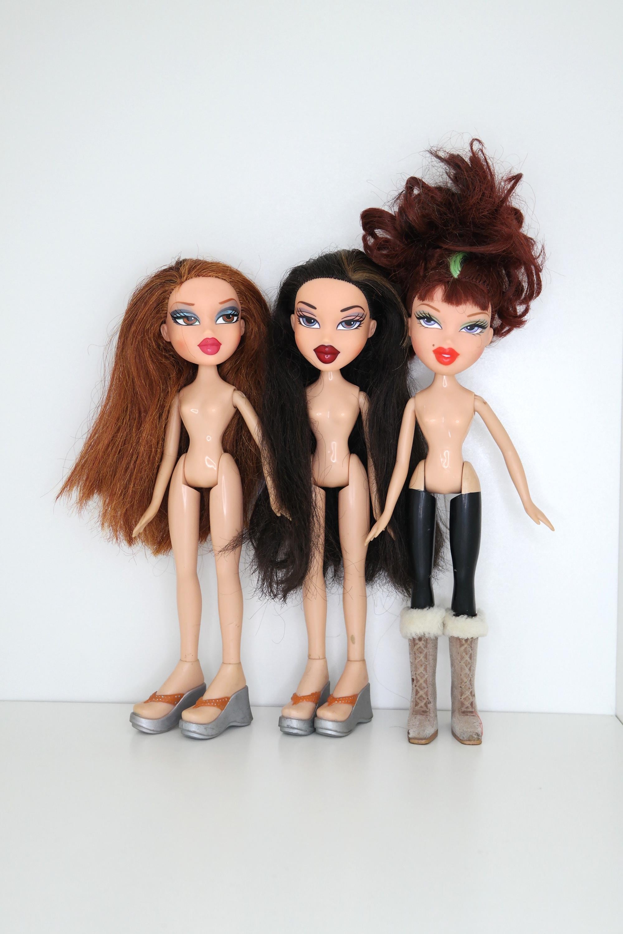 Early 2000s Original Bratz Dolls Value 2002 Vintage Bratz Fall - Main Image