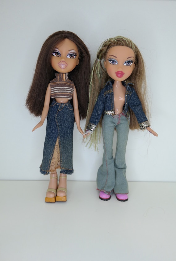 Bratz Dolls Authentic MGA Bratz Bratz Pick Your Fashion Doll: Yasmin Sportz  and Yasmin Tokyo 
