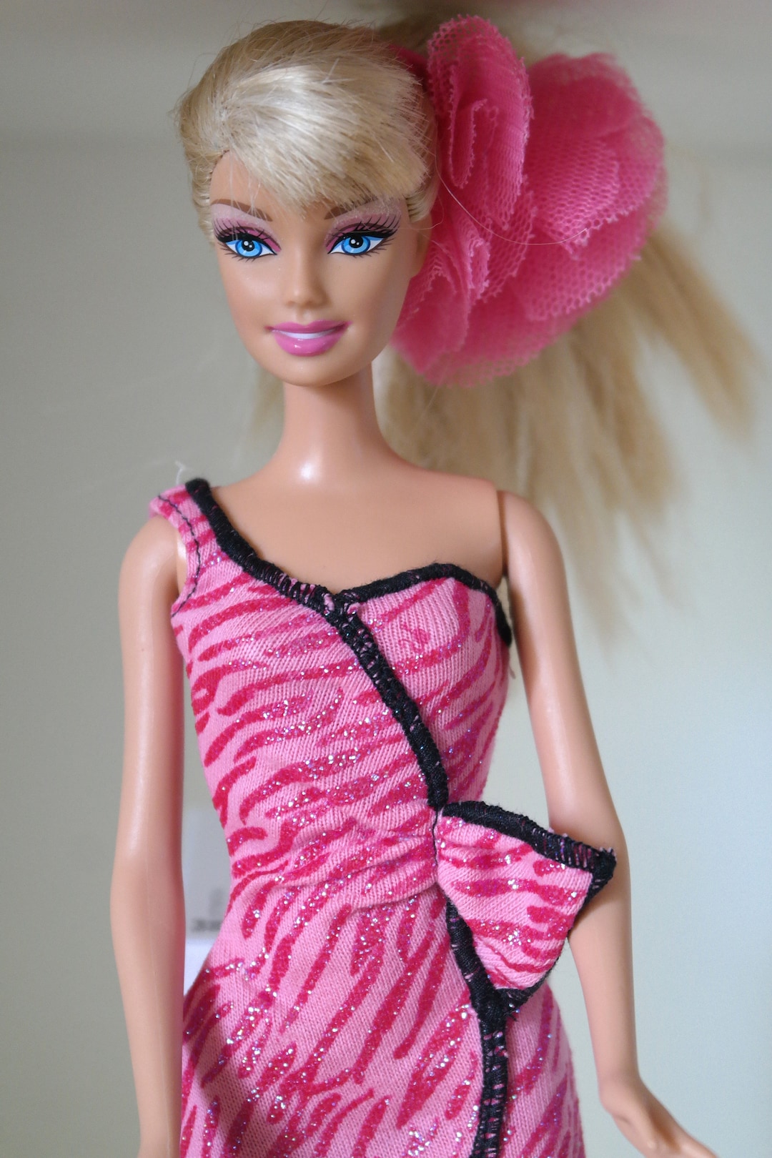 barbie in short pink dress Amazon.com: Barbie The Movie Doll, Margot Robbie as, Collectible Wearing Pink Blouse & Skirt Tutu Outfit, with Styled Hair & Matching Jewelry : Toys & Games