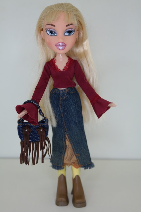 Pick Your Fashion Bratz Doll Authentic MGA Bratz: Cloe or Yasmin