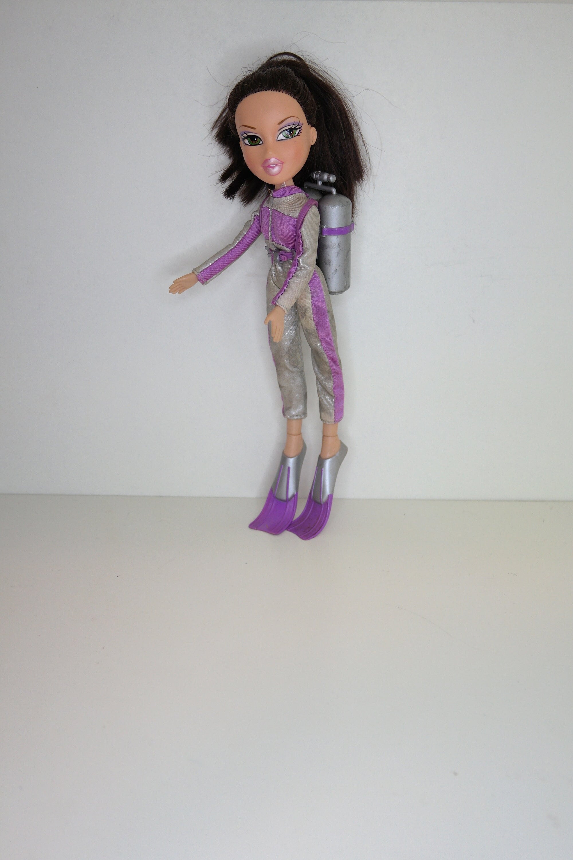 for sale Bratz doll play sportz dance Fianna, Hobbies & Toys, Toys & Games  on Carousell