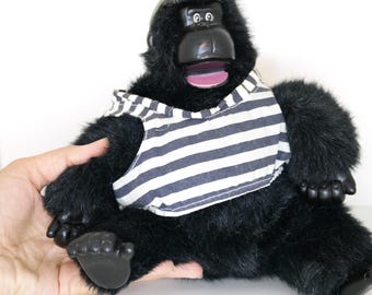 Vintage Magogo Gorilla Plush: 90s Collectible Display Piece (not