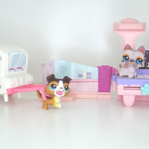 Authentique ensemble de présentoirs Hasbro pour ambulances hospitalières vétérinaires Bundle LPS