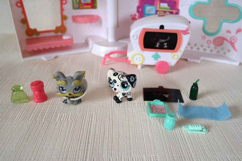 Littlest Pet Shop Play Set LPS Rescue Tails Center Folding Etsy