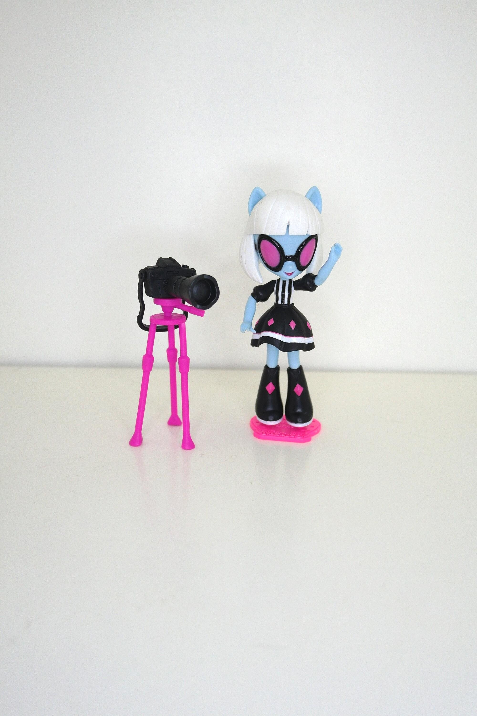 マイリトルポニー エクエストリアガール - フォトフィニッシュ - ハズブロ MLP ミニ - 廃盤 MLP コレクターズアイテム - Etsy 日本, image size:2000x3000