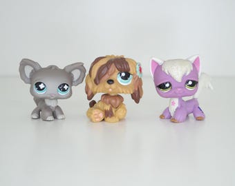 Hasbro Littlest Pet Shop - Your Choice of authentic LPS Pet : #836 Chihuahua, #1077 Sheepdog Or # 2271 Cat - Retired Collectibles Preowned