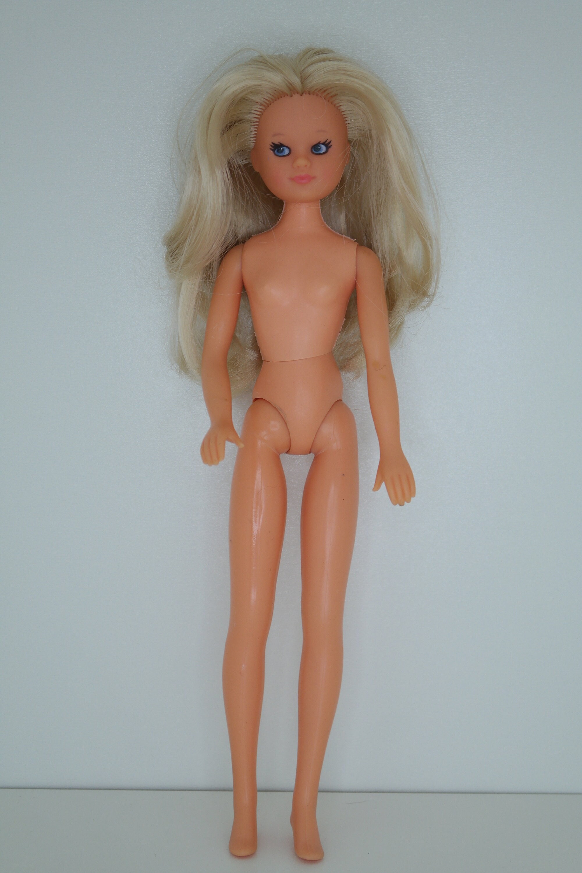 ヴィンテージ セビーノ イタリア 1977 人形 - ブロンド ブルー アイズ