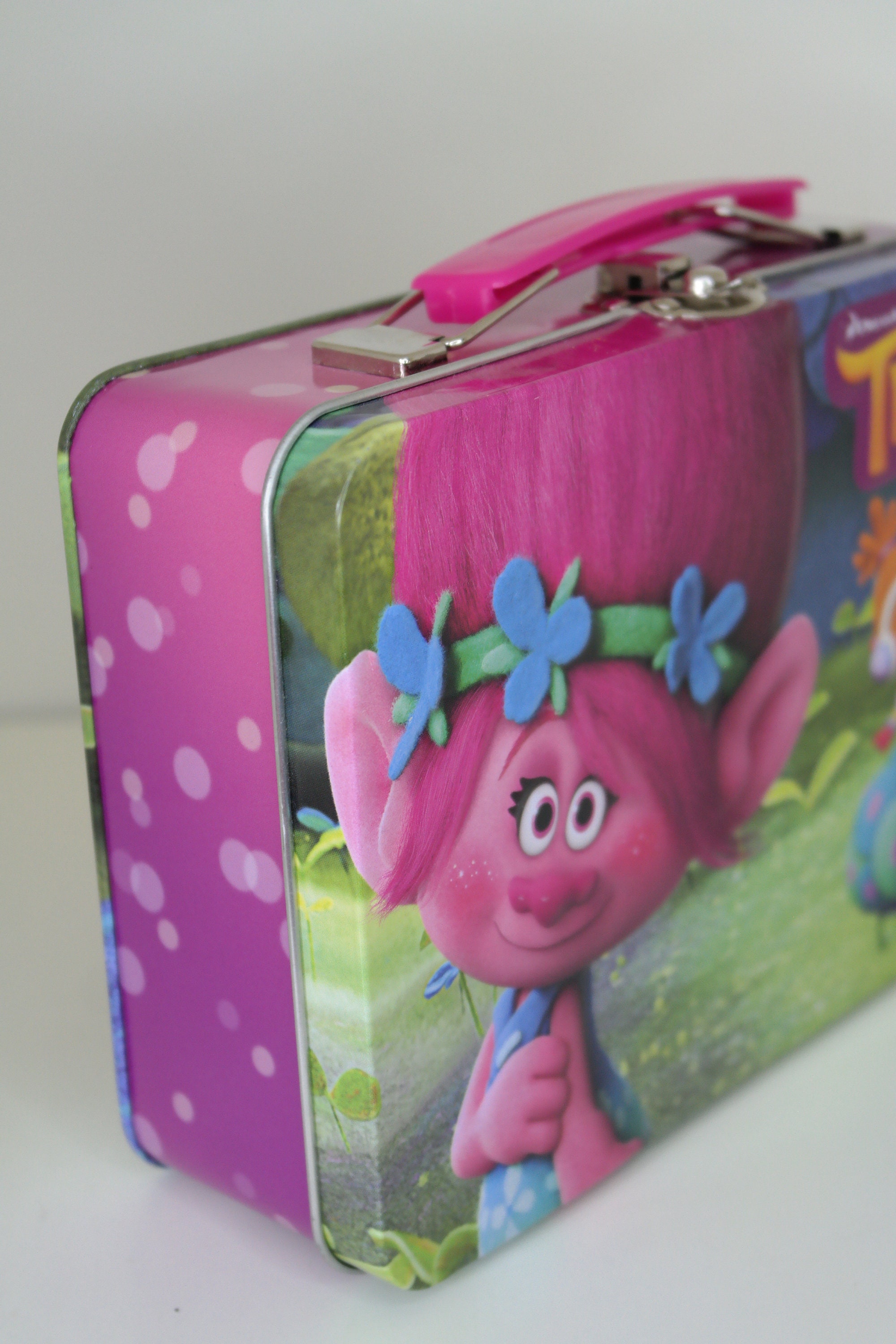 Trolls Tin Carrier Metal Storage Case/lunch Box/purse Dreamworks Tin  Storage Box 