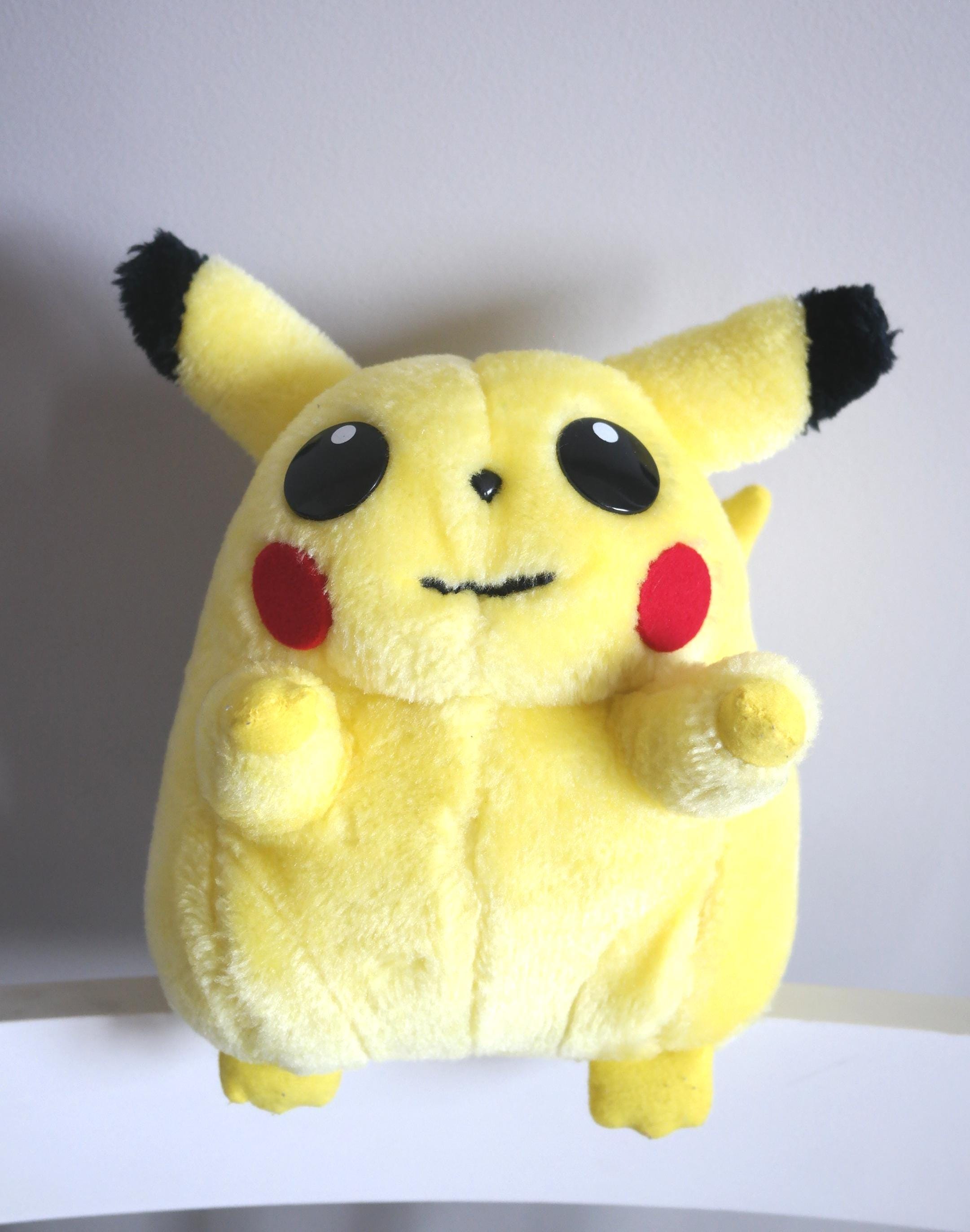 Pikachu vintage plush - Etsy 日本