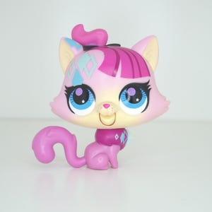 Petit chaton rose qui miaule de Littlest Pet Shop : Authentique chat Hasbro LPS géant de 10 cm (10 cm)
