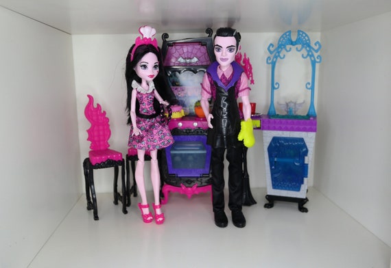 Monster High / Coffret cuisine - Hachette: 9782012268661 - AbeBooks