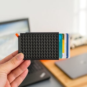 Portafoglio sottile per carte di credito