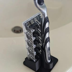 Houder voor gillettescheermes en mesjes