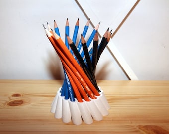 Pen Holder