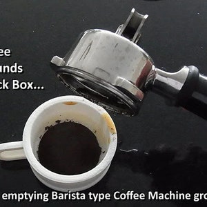 Pojemnik na fusy do ekspresu do kawy Barista