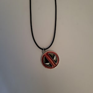 dead-pool necklace