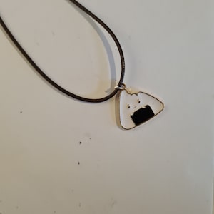 Collar de bolas de arroz
