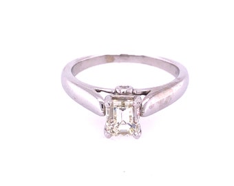 Vintage 14K White Gold Karat Engagement Ring With One 0.91 CT Emerald Cut L Color VS2 Clarity