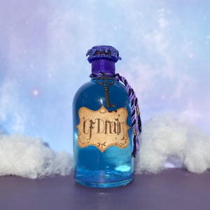 Of Dream—Custom Fantasy Potion Bottle | Collectible Glass, DnD Prop, Cosplay Accessory, Gothic Apothecary Decor