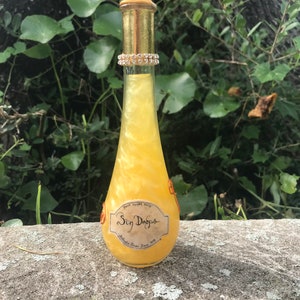 Sun Drops – Custom Fantasy Potion Bottle | Collectible Glass, Dungeons & Dragons Prop, Cosplay Accessory, Steampunk Gothic Apothecary Decor