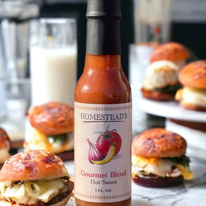 Gourmet Blend Hot Sauce: All-Natural, Sugar-Free Homestead&#39;s Sauce