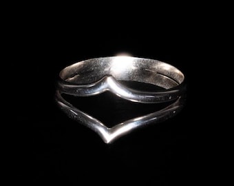 Glimmer Ring - Sterling Silver, Solid, Double Chevron Ring, Boho V-Ring