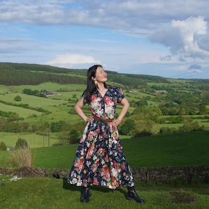 vintage bloemenjurk in Laura Ashley-stijl|cottagecore-jurk